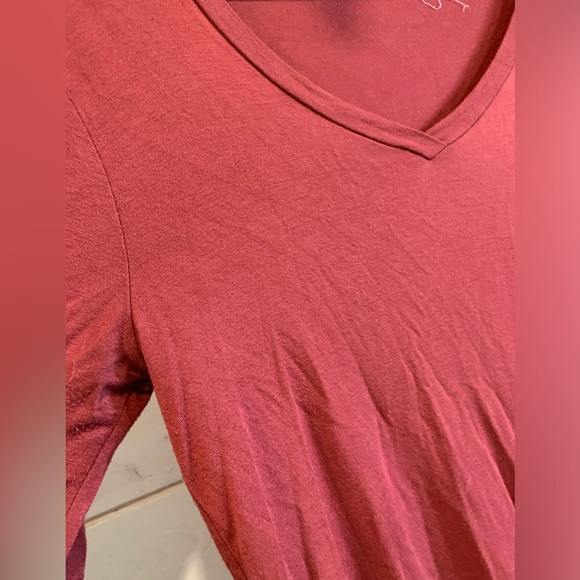 Pepper & Zoe | Raspberry Classic Victoria Top - Picture 3 of 6